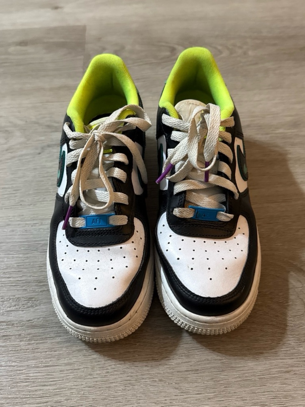 Nike Kids Black White Lime Accent Sneakers